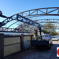 Навес из поликарбоната