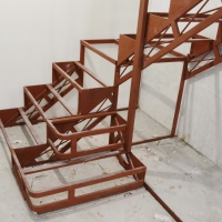 Лестница с пригласительной ступенью